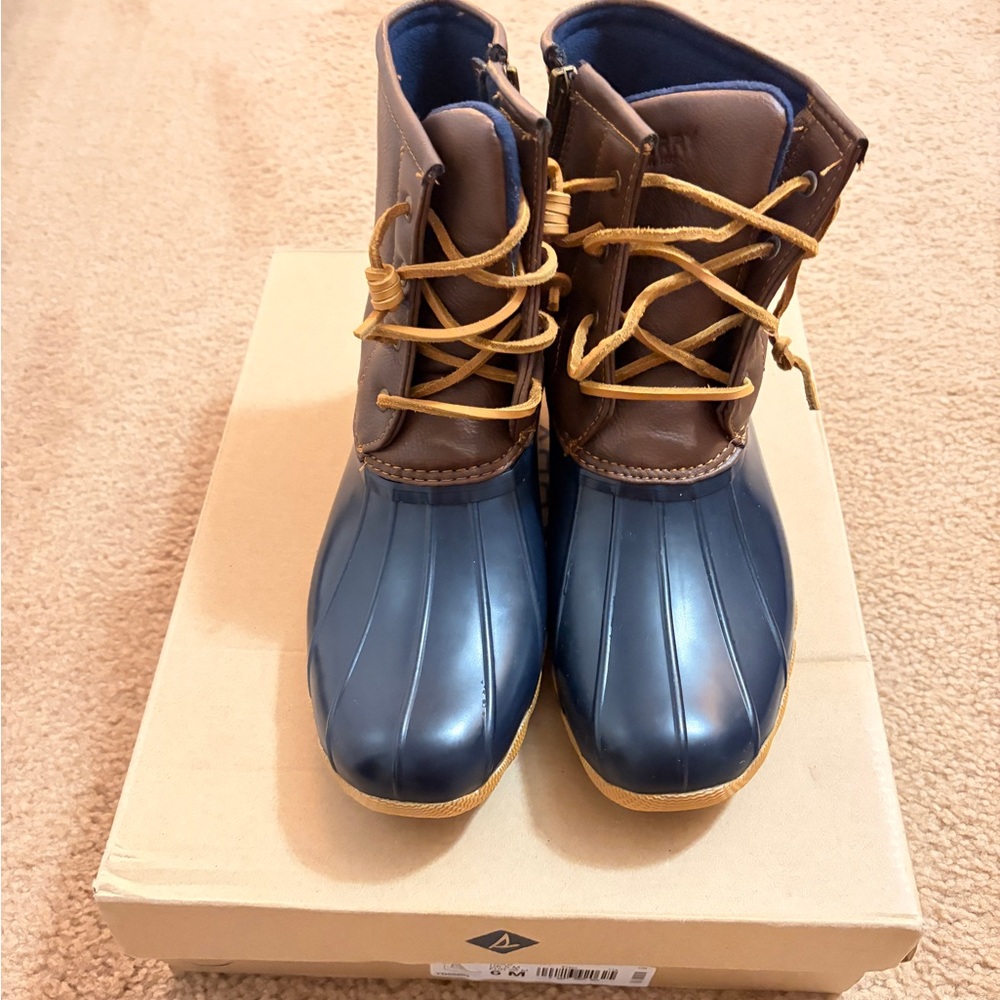 Sperry Girls Saltwater Boots 6M